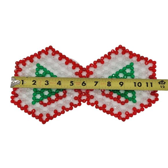 4 Vintage Christmas Beaded Doilies Plastic Red Green White Christmas Tree Kitsch - Picture 5 of 5